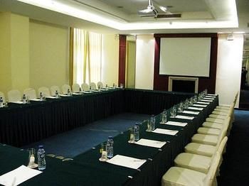 Imagen de los interiores del Hotel Dongtan International Conference Center. Foto 16