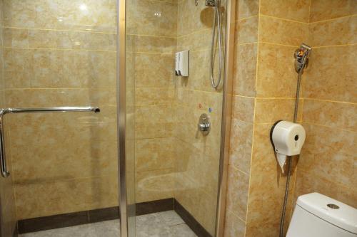 Imagen de la habitación del Hotel Dongxing Dequan. Foto 4