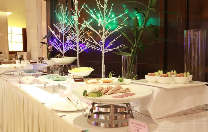 Imagen del bar/restaurante del Hotel Dongyang Narada Grand Hotel. Foto 3