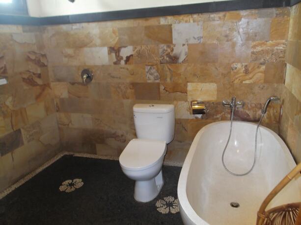 Imagen general del Hotel Doni House Villa. Foto 2