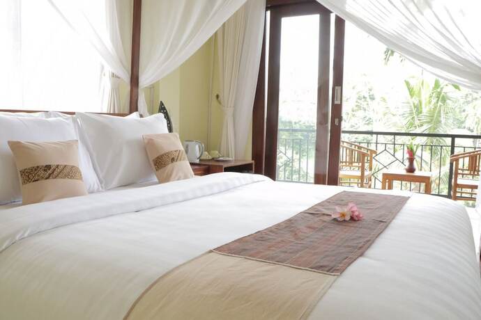 Imagen de la habitación del Hotel Doni House Villa. Foto 19