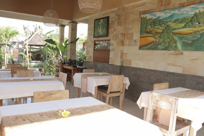 Imagen de la habitación del Hotel Doni House Villa. Foto 29