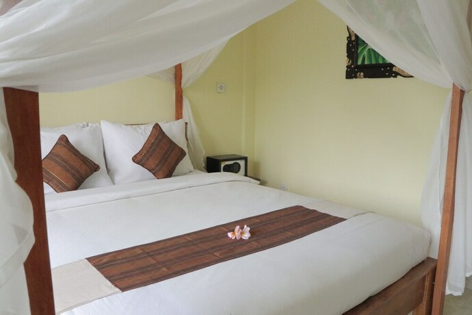Imagen de la habitación del Hotel Doni House Villa. Foto 37