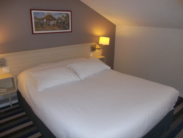 Imagen de la habitación del Hotel Donibane. Foto 3