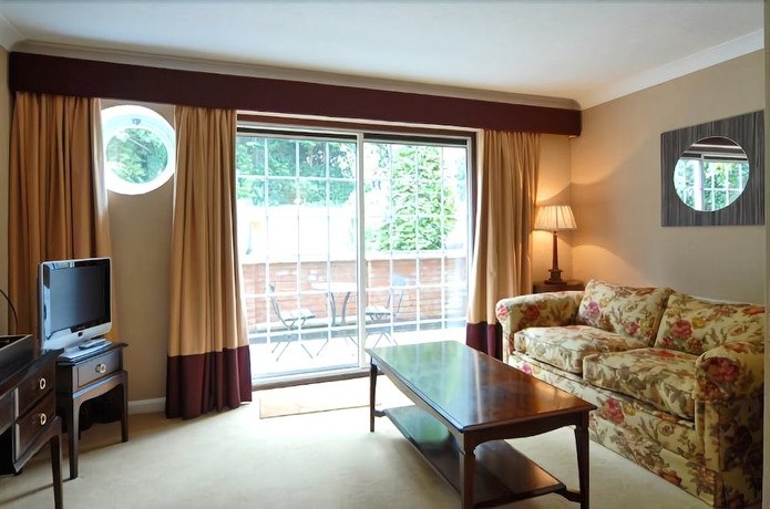 Imagen de la habitación del Hotel Donington Manor. Foto 15