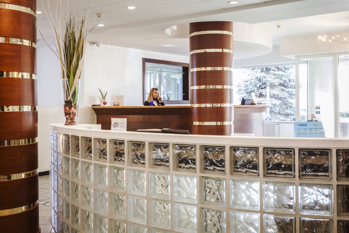 Imagen de los interiores del Hotel Donizetti. Foto 8