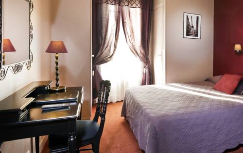 Imagen de la habitación del Hotel Donjon Vincennes. Foto 10