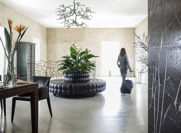 Imagen de los interiores del Hotel Donna Carmela Resort & Lodges. Foto 19