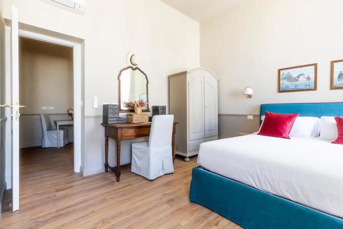 Imagen de la habitación del Hotel Donna Francesca. Foto 8