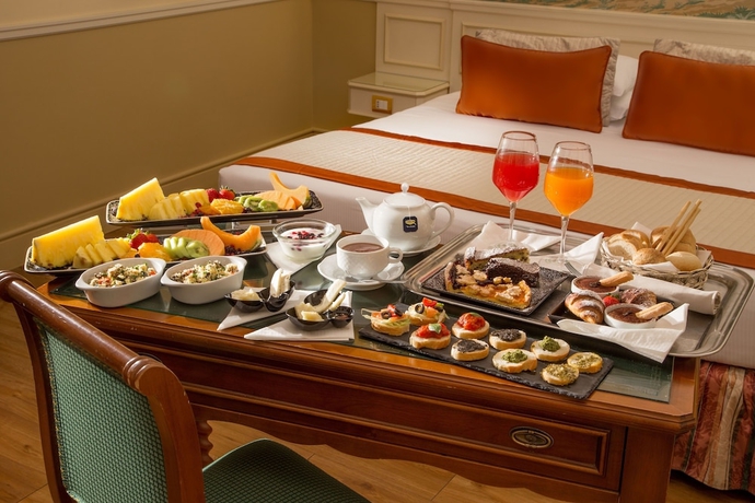 Imagen de la habitación del Hotel Donna Laura Palace. Foto 6