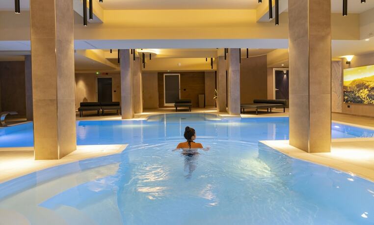 Imagen general del Hotel Donna Vì. Foto 12