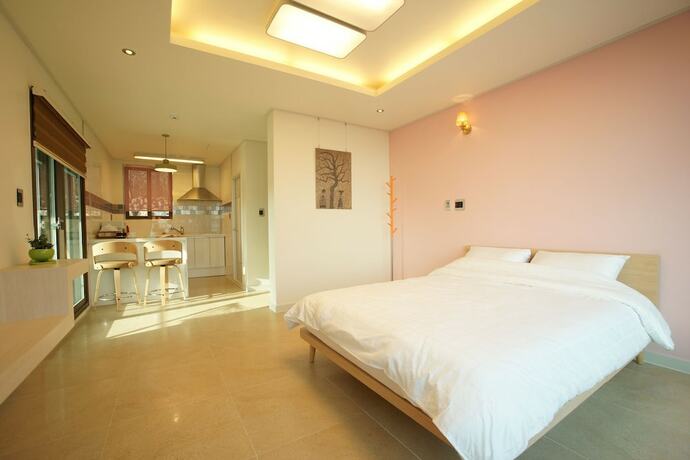 Imagen de la habitación del Hotel Donnaekohill Resort. Foto 21