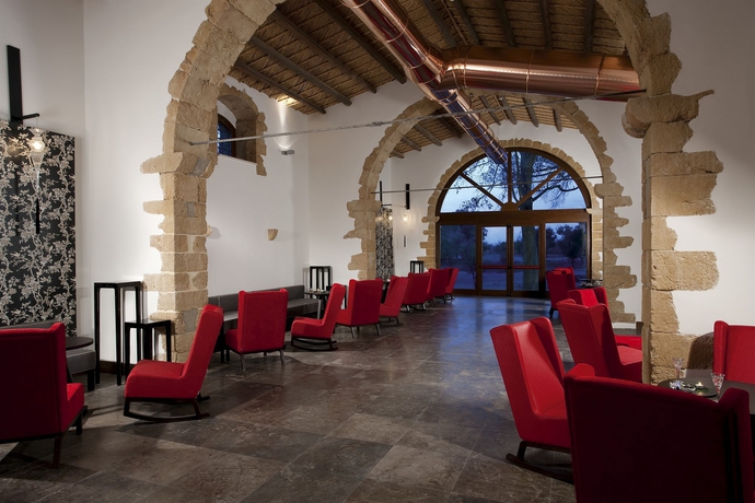 Imagen de los interiores del Hotel Donnafugata Golf Resort & Spa. Foto 9