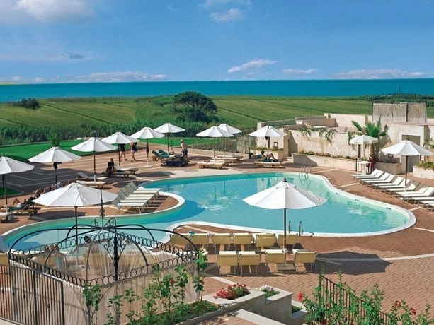 Imagen general del Hotel Donnalucata Resort. Foto 6