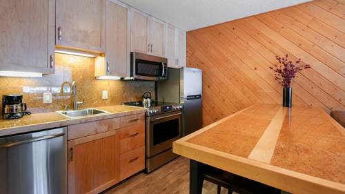 Imagen de la habitación del Hotel Donner Lake Village. Foto 7