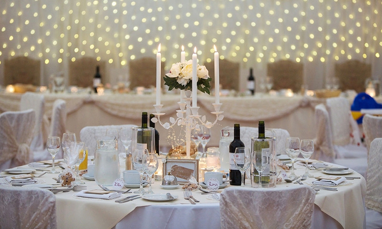 Imagen de los interiores del Hotel Donnington Grove Country Club. Foto 14