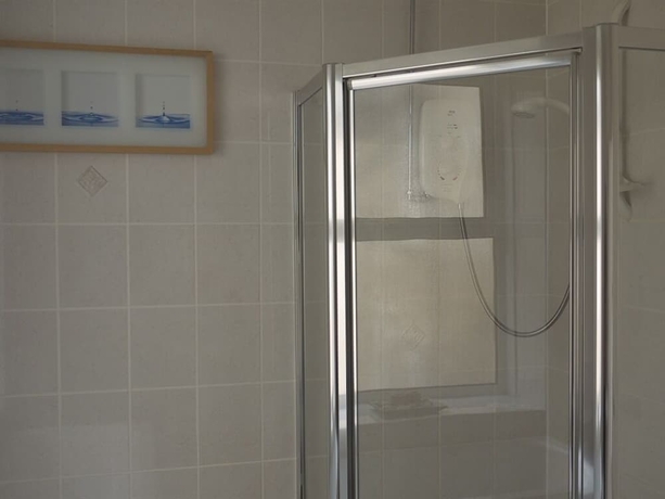Imagen de la habitación del Hotel Donnington Guest House. Foto 4