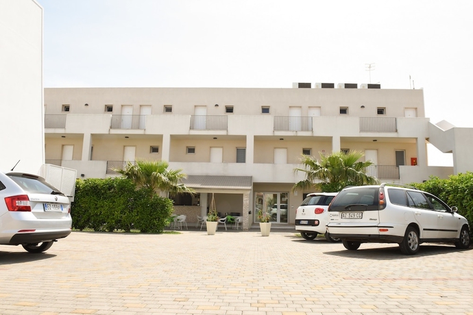 Imagen de los interiores del Hotel Donnosanto Residence. Foto 18