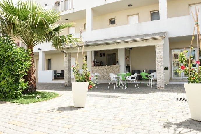 Imagen general del Hotel Donnosanto Residence. Foto 4