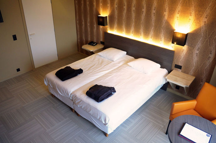 Imagen de la habitación del Hotel Donny. Foto 14