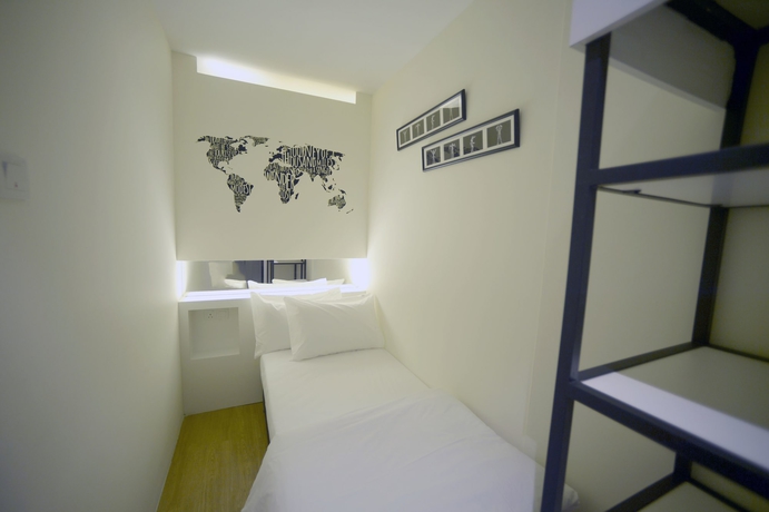Imagen de la habitación del Hotel Don's Den. Foto 8