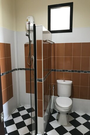 Imagen de la habitación del Hotel Donsak Ville. Foto 18