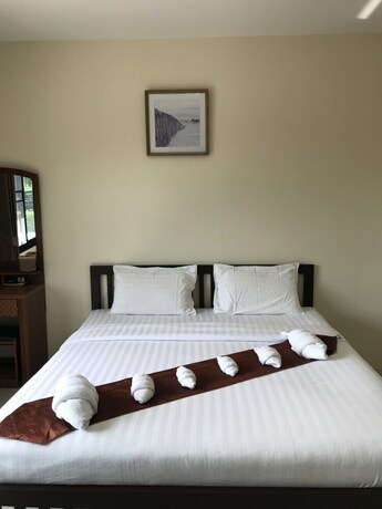 Imagen de la habitación del Hotel Donsak Ville. Foto 22