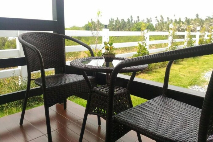 Imagen de los interiores del Hotel Donsak Ville. Foto 26