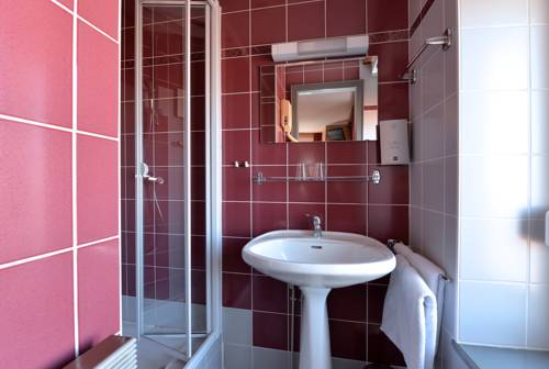 Imagen de la habitación del Hotel Dontenville. Foto 3