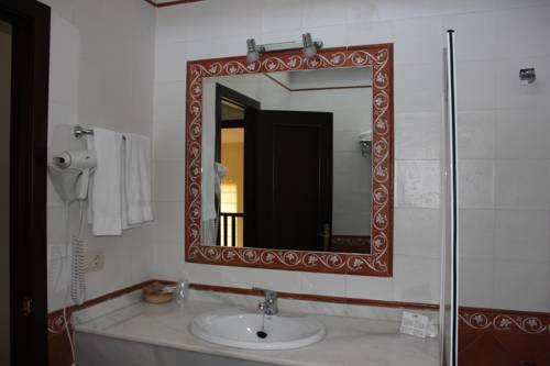 Imagen de la habitación del Hotel Doña Aldonza. Foto 2