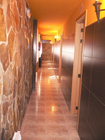 Imagen de los interiores del Hotel Doña Blanca, Sierra de Albarracin. Foto 10