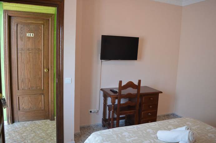 Imagen de la habitación del Hotel Do&ntilde;a Carmen, Ronda. Foto 2