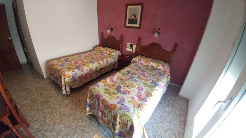 Imagen de la habitación del Hotel Do&ntilde;a Carmen, Ronda. Foto 10