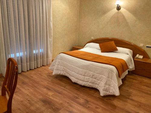 Imagen de la habitación del Hotel Doña Carmen, Tordesillas. Foto 3