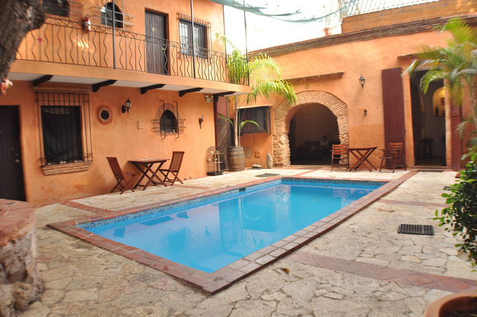 Imagen de la habitación del Hotel Doña Elvira, Zona Colonial. Foto 9