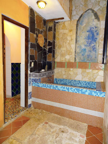 Imagen de la habitación del Hotel Doña Elvira, Zona Colonial. Foto 12