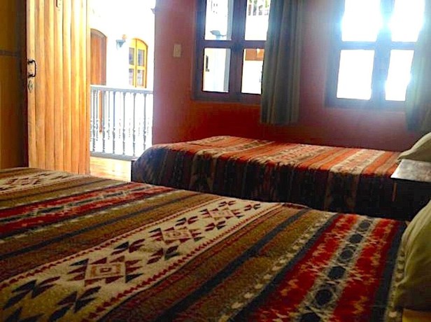 Imagen de la habitación del Hotel Do&ntilde;a Esther. Foto 16