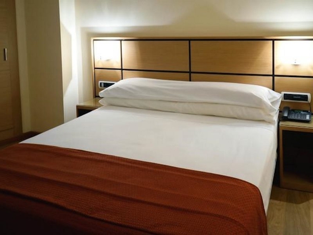 Imagen general del Hotel Do&ntilde;a Lola. Foto 4