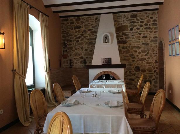 Imagen general del Hotel Doña Lola Zahara. Foto 4