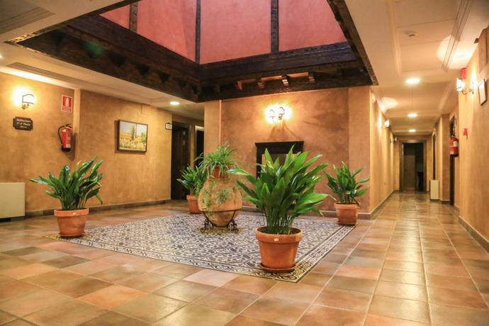 Imagen de los interiores del Hotel Doña Manuela, Daimiel. Foto 19