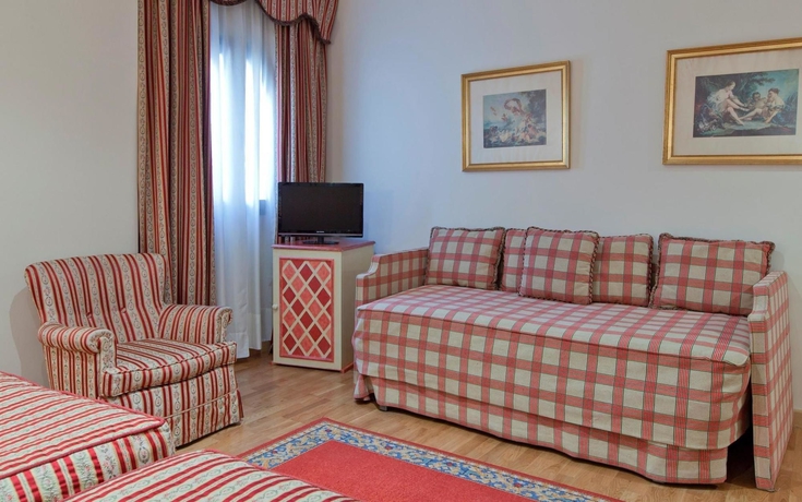 Imagen de la habitación del Hotel Doña Maria, Sevilla. Foto 5