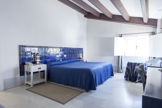 Imagen de la habitación del Hotel Doña Pakyta. Foto 8