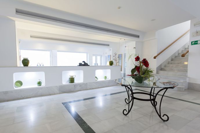 Imagen de los interiores del Hotel Doña Pakyta. Foto 11