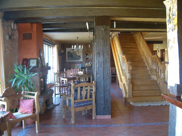 Imagen de los interiores del Hotel Doña Sancha. Foto 10