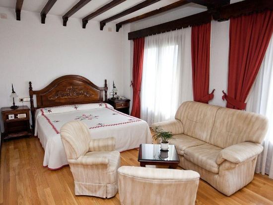 Imagen de la habitación del Hotel Doña Teresa. Foto 6