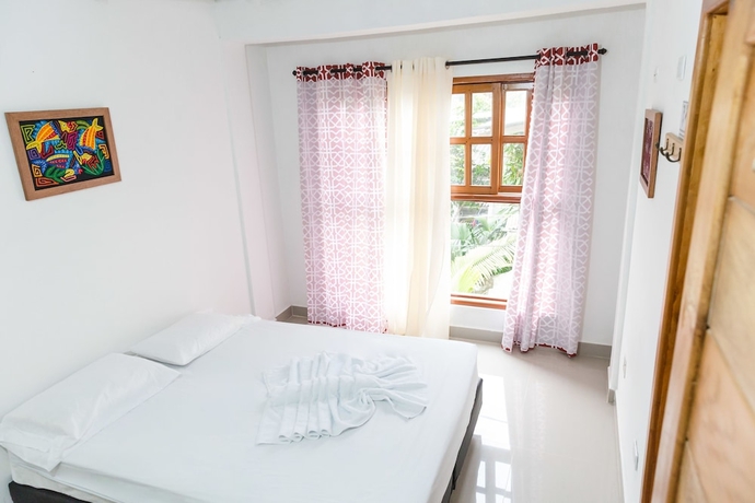 Imagen de la habitación del Hotel Do&ntilde;a Triny. Foto 15