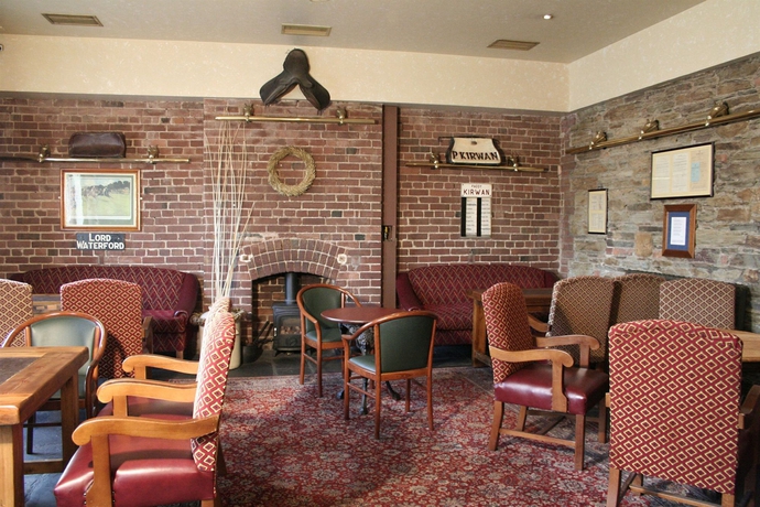 Imagen de los interiores del Hotel Dooleys Waterford City. Foto 10