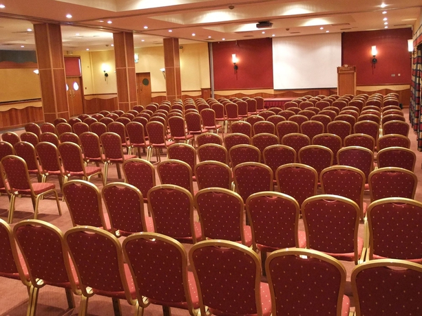 Imagen de los interiores del Hotel Dooleys Waterford City. Foto 11