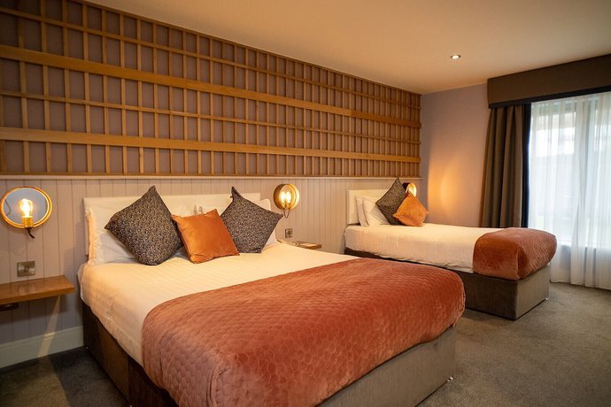 Imagen de la habitación del Hotel Doolin. Foto 18