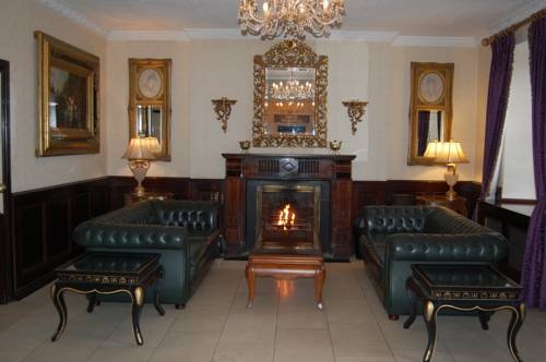 Imagen de la habitación del Hotel Dooly's. Foto 8